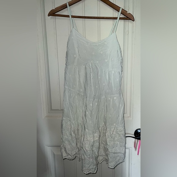 Light sage green mini dress. Size M - Picture 1 of 2